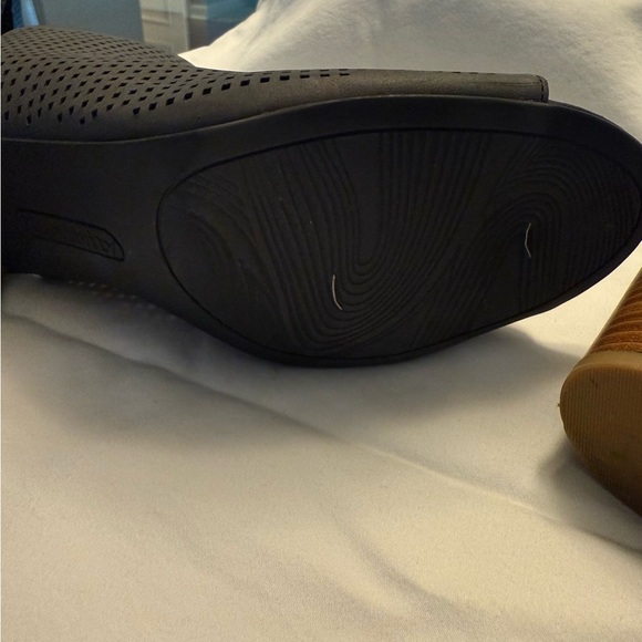 Relativity Black Heeled Boots with Peep-Toe Design - Picture 5 of 6